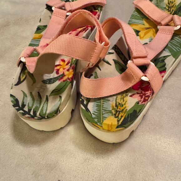 Charles David Pink Platform Chunky Sandals sz 7.5 strappy tropical beach - Picture 3 of 6